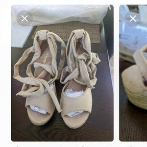 Anne Klein Espadrilles